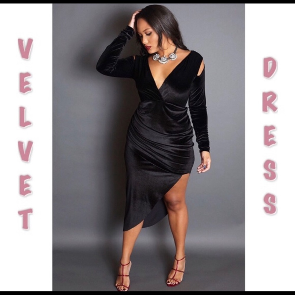 Beautiful Black Velvet Dress